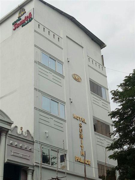 פונדיצ'רי Hotel Sumith Palace מראה חיצוני תמונה