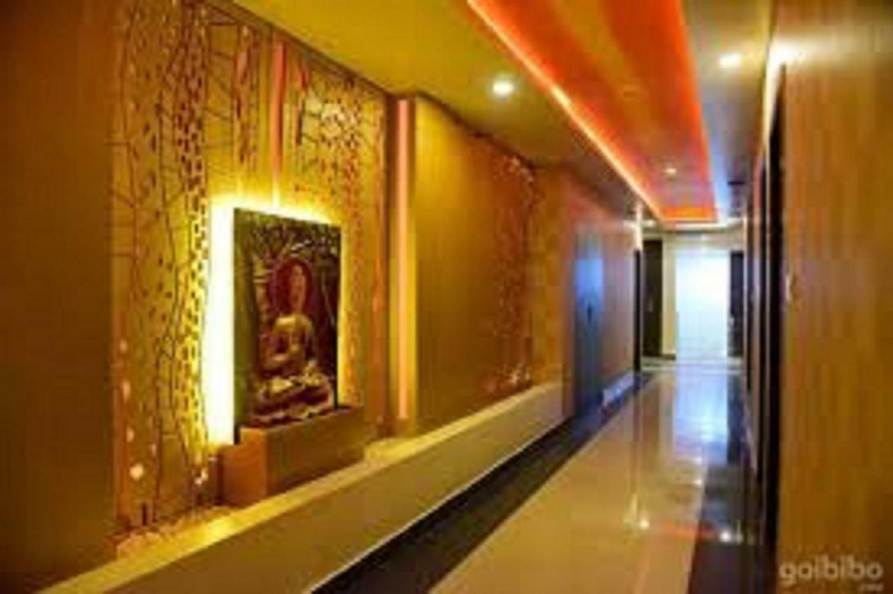 פונדיצ'רי Hotel Sumith Palace מראה חיצוני תמונה